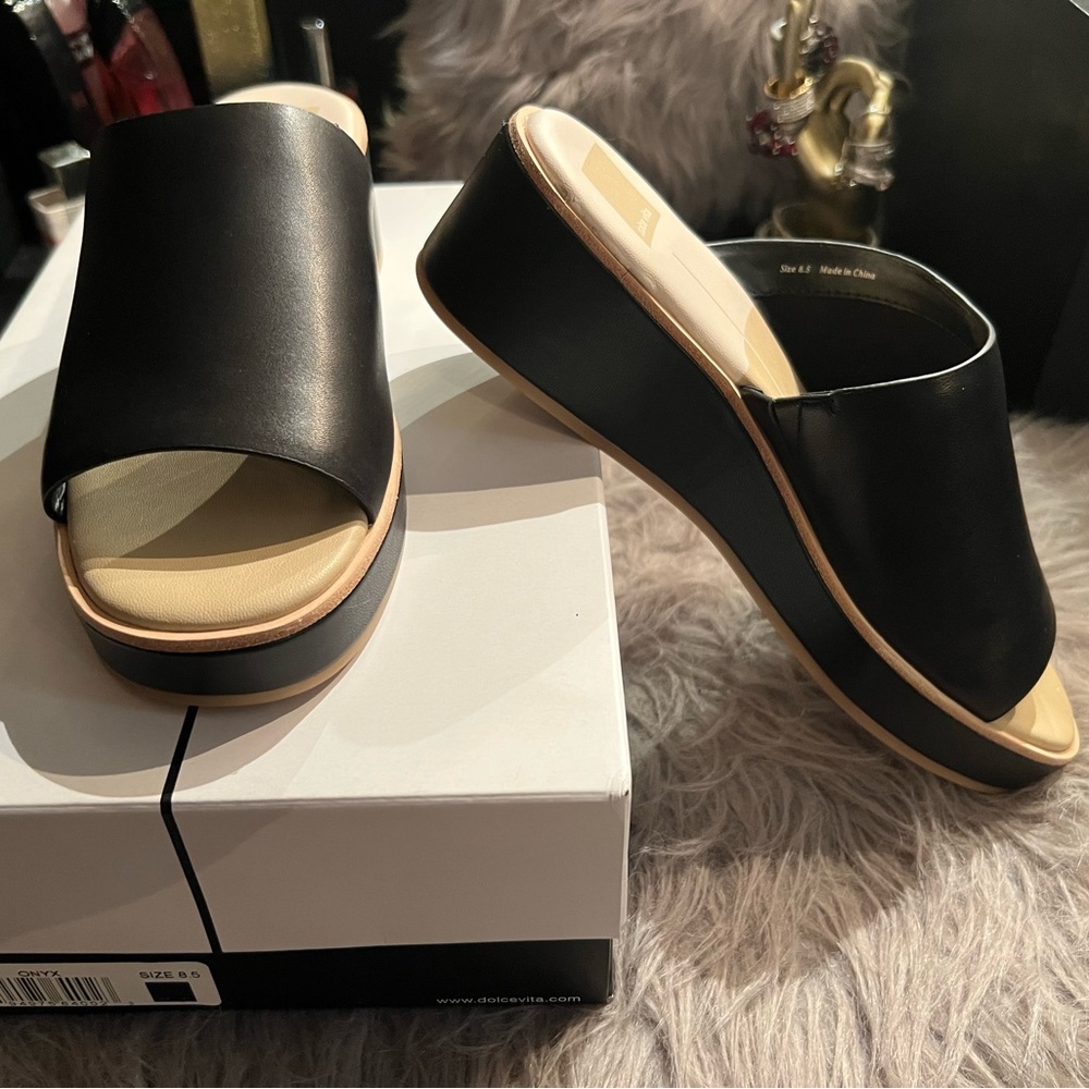 Dolce Vita Slides